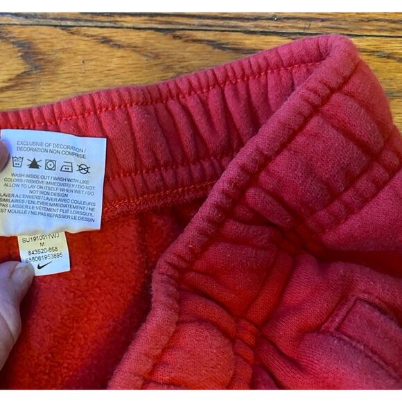 Vintage Nike Big Swoosh Sweat Shorts Pockets Men’s Medium Red Drawstring Pull On - Picture 5 of 7